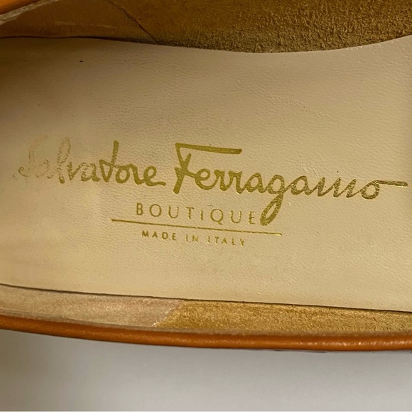 SALVATORE FERRAGAMO BROWN CROC LEATHER GOLD LOGO CHAIN LOAFERS SHOES - Picture 9 of 12